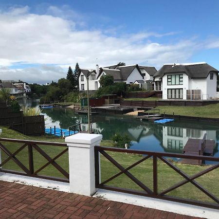 Vila Thatch House On The Canals St Francis Bay Exteriér fotografie